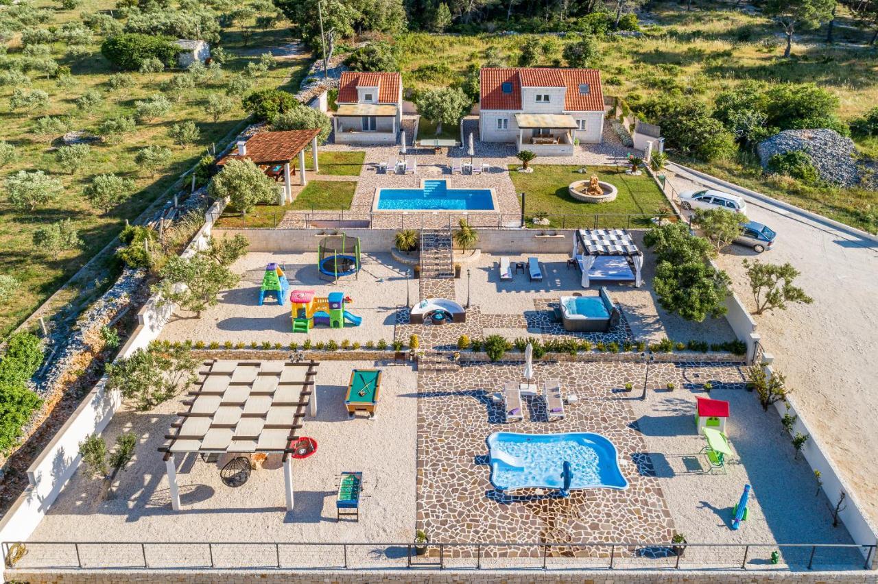 Villa Mis Супетар Екстериор снимка