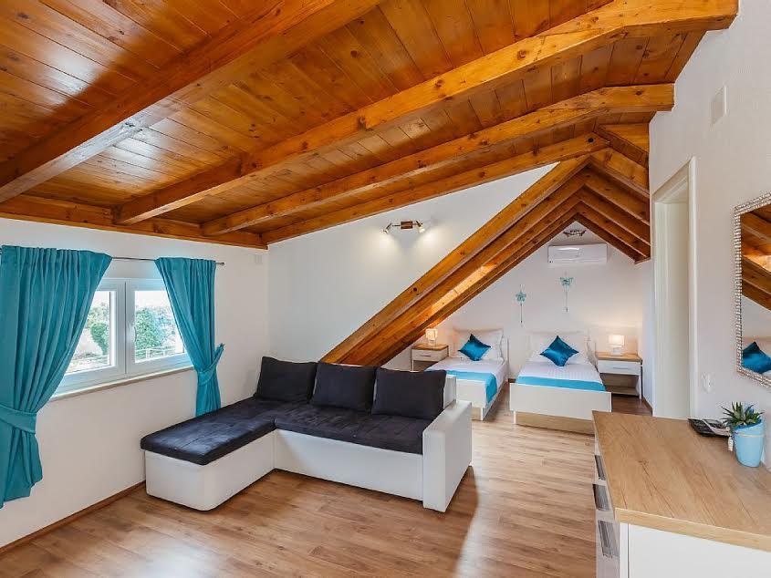Villa Mis Супетар Екстериор снимка