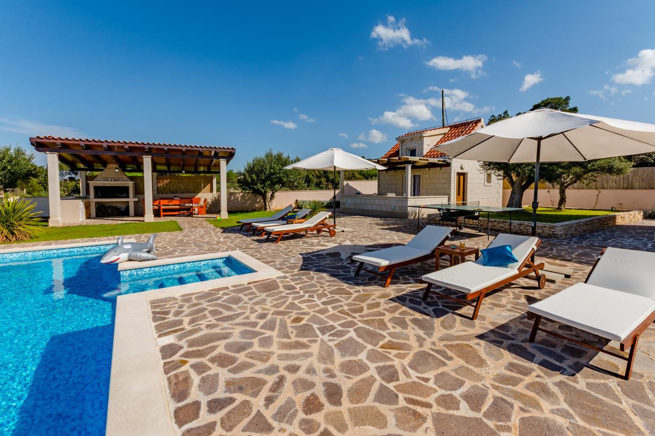 Villa Mis Супетар Екстериор снимка